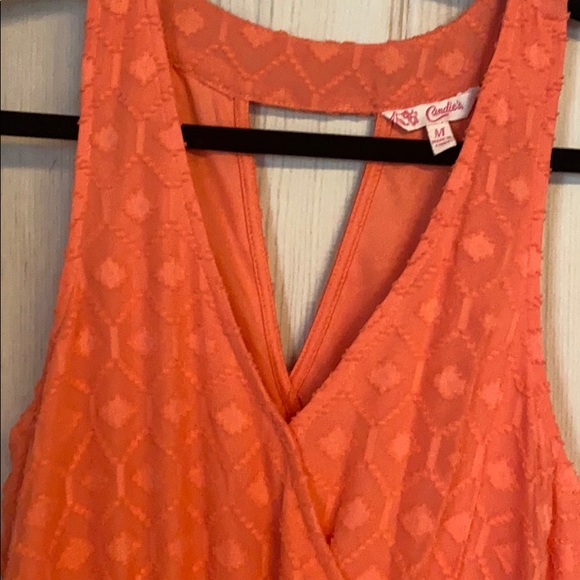 Lace dress - Picture 3 of 4